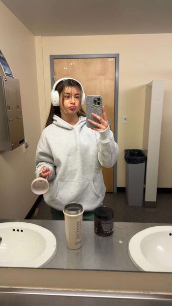 Mikayla Campinos