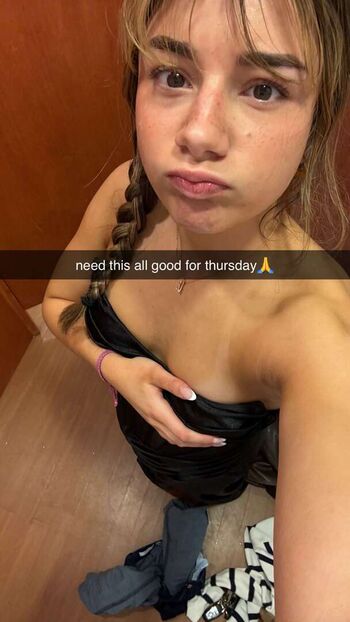 Mikayla Campinos