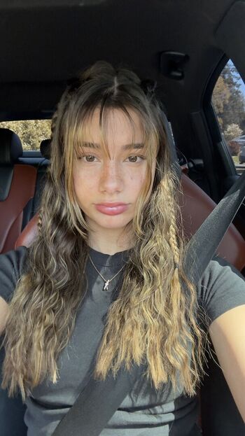 Mikayla Campinos