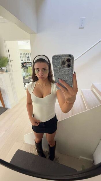 Mikayla Campinos