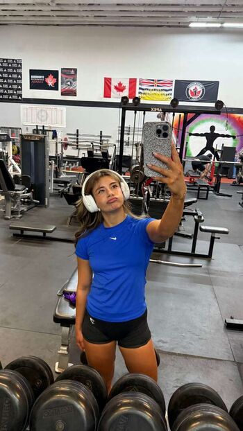 Mikayla Campinos