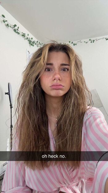 Mikayla Campinos
