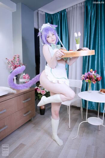 Mikomi Hokina