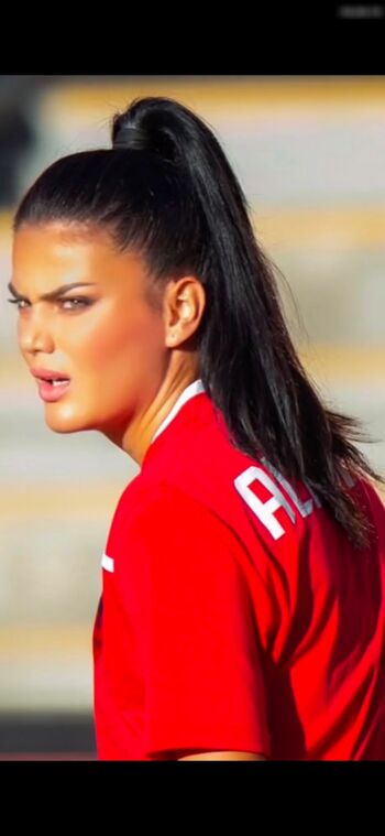 Mimoza Hamidi