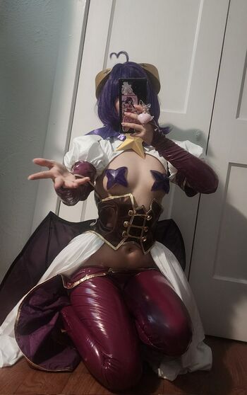 min_cosplay