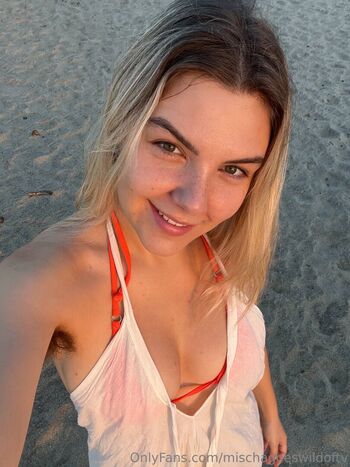 mischagoeswildoftv