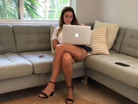 Miss Bell ASMR