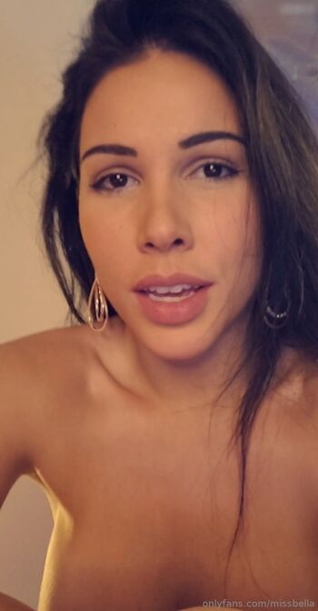 Miss Bella Brookz