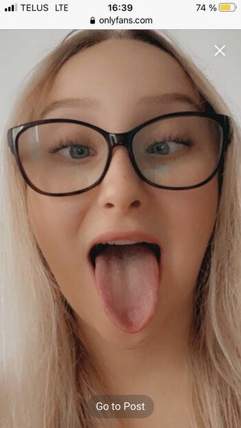 Miss.Blondiiex