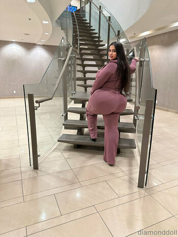 Miss Diamond Doll