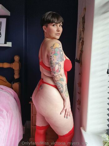 miss_victoria_myers_vip