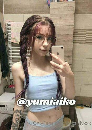 misslillyxxx