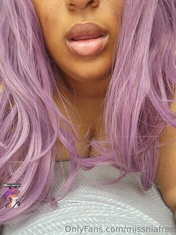 missniafree