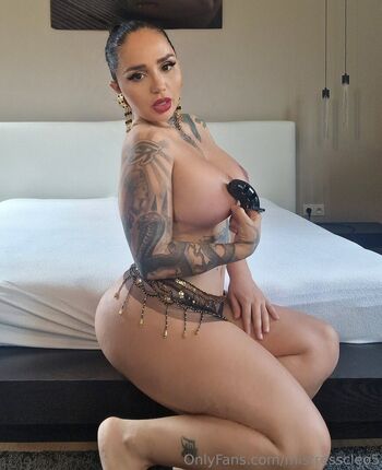 mistresscleo5
