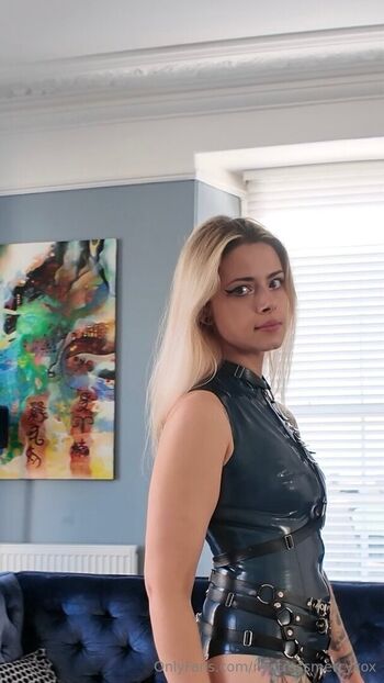 mistressmercyxox