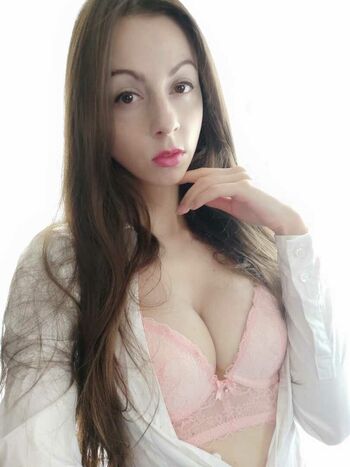 Model Simi