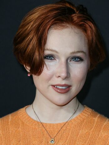 Molly C Quinn