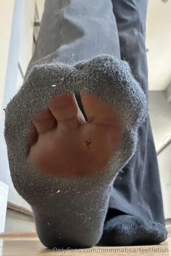 mommabearfeetfetish