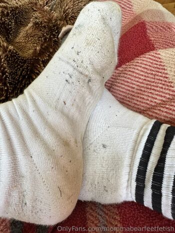 mommabearfeetfetish