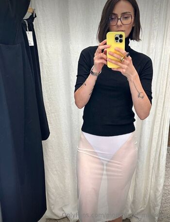 monica_de_mistress