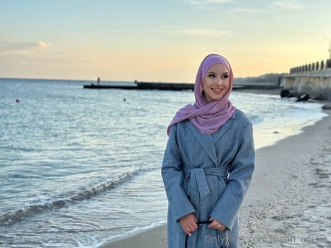 moon_adelin