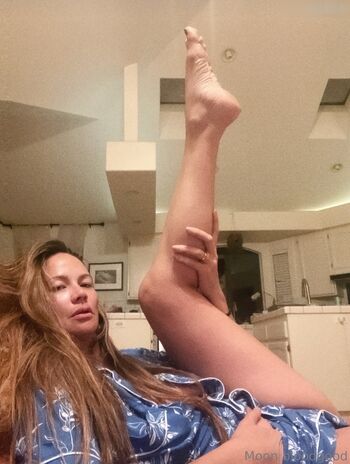 Moon Bloodgood
