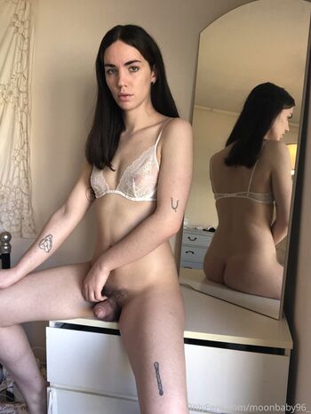 moonbaby96_