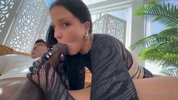 Morea Black