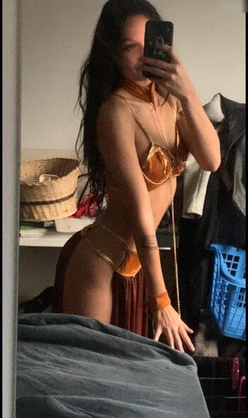 Mrs_Emmax