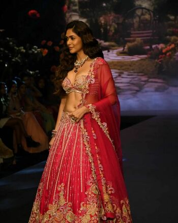 Mrunal Thakur