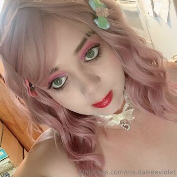 ms.daiseeviolet