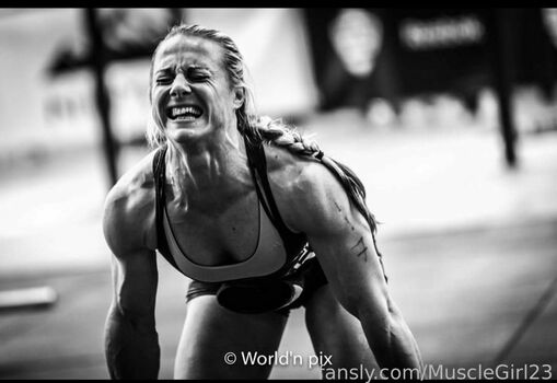 MuscleGirl23