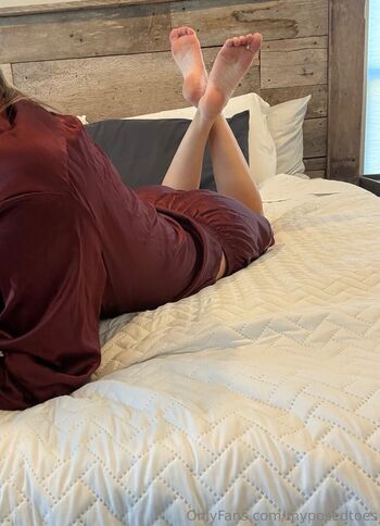 myposedtoes