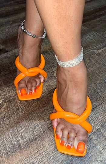 mytoptiertoes