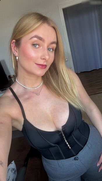 naadine.223