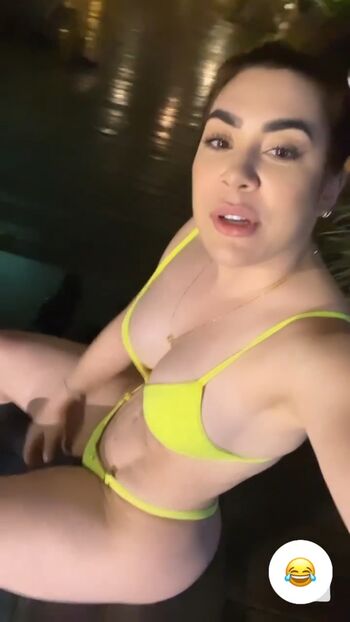 Naiara Azevedo