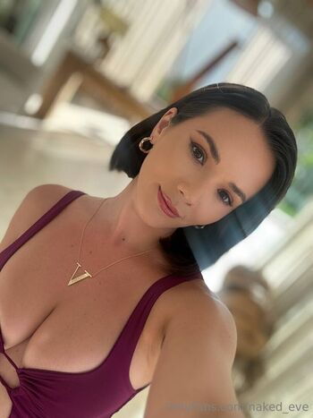 naked_eve
