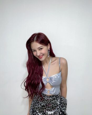 Nancy Momoland