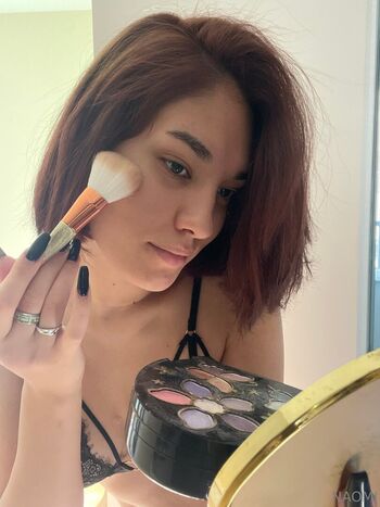 naomi_secret