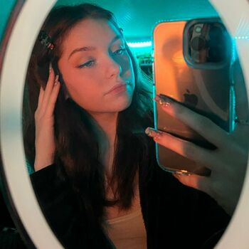 NaomiSkyex