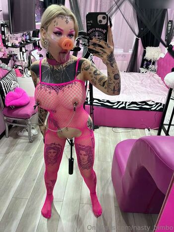 nasty_bimbo