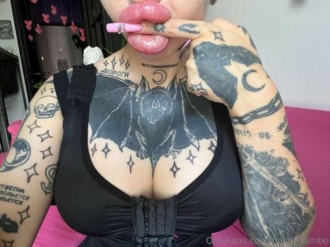 nasty_bimbo