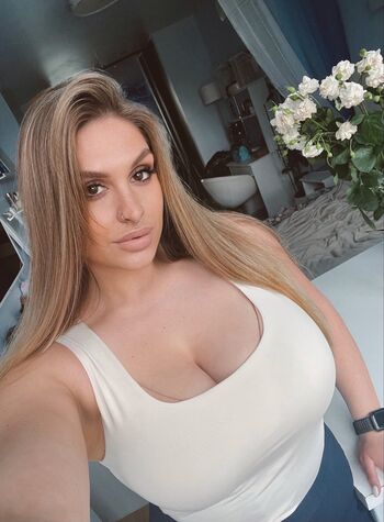 Nastya Blinova