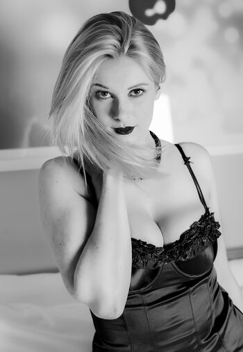 Natalie Juliet