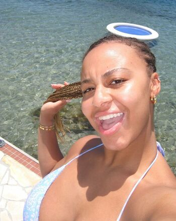 Nia Siux