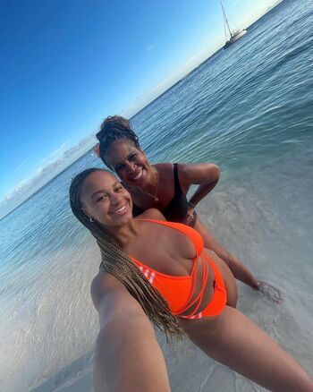 Nia Siux