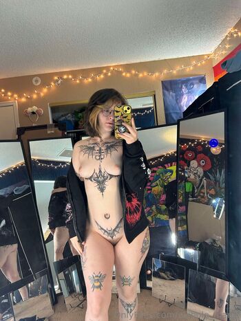 nichole_manic