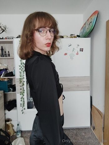 nicki_fox