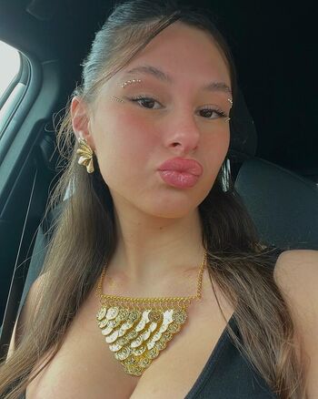 nicole_2n6