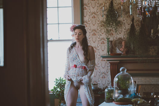 Nicole Vaunt